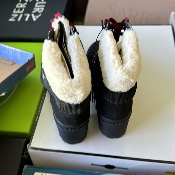 Pop Romaine black Boots - Picture 7 of 7